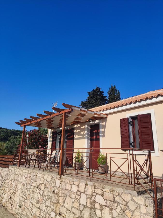 Vozas Villas - Traditional Houses With Great View Tragaki Exterior foto