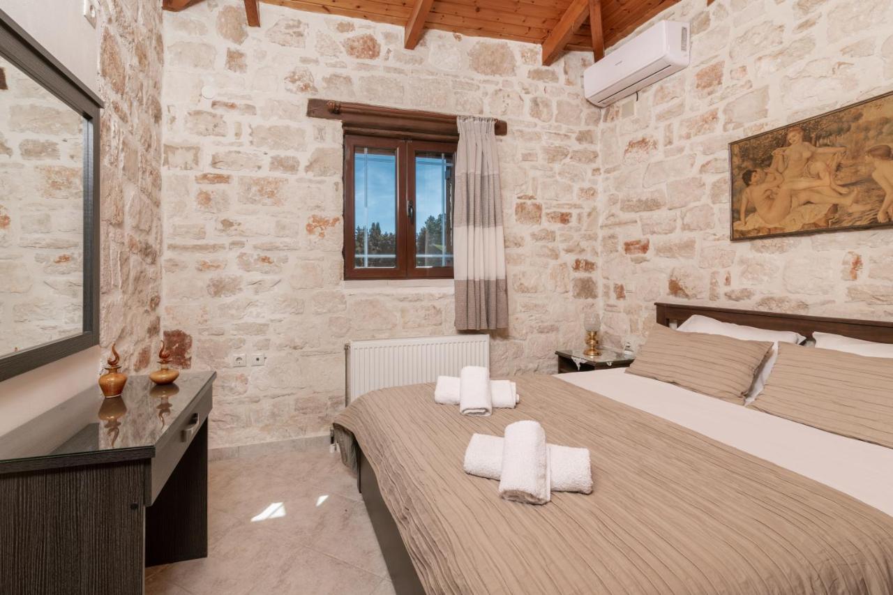 Vozas Villas - Traditional Houses With Great View Tragaki Exterior foto
